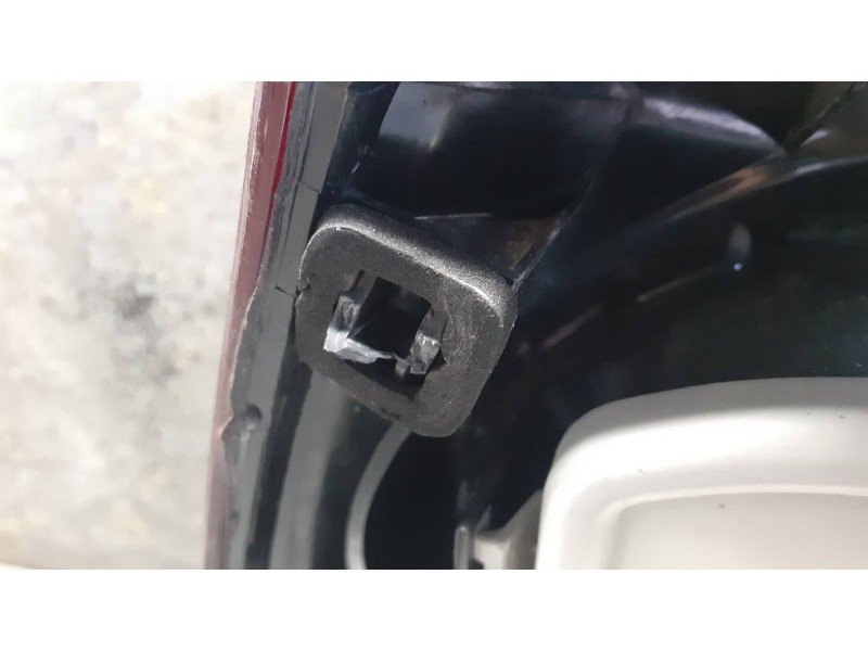 Recambio de piloto trasero derecho para volkswagen polo (9n1) referencia OEM IAM 014411984R  