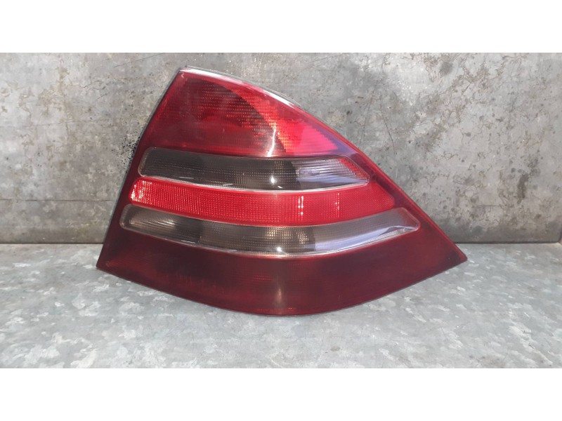 Recambio de piloto trasero derecho para mercedes-benz clase s (w220) berlina referencia OEM IAM 255122R  