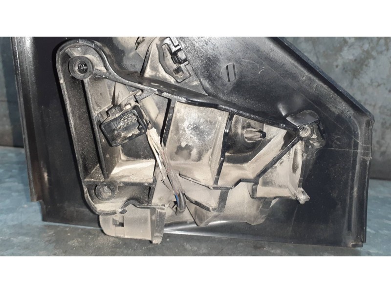 Recambio de retrovisor izquierdo para renault megane iii coupe referencia OEM IAM 12543000 BLANCO ELECTRICO