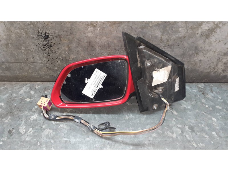 Recambio de retrovisor izquierdo para volkswagen polo (9n1) referencia OEM IAM  ROJO ELECTRICO