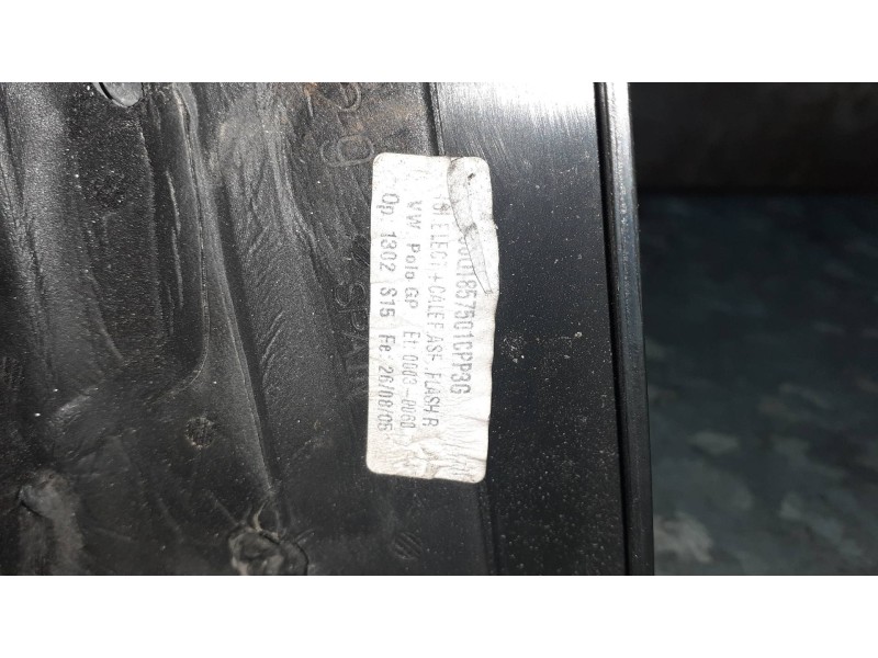 Recambio de retrovisor izquierdo para volkswagen polo (9n1) referencia OEM IAM  ROJO ELECTRICO