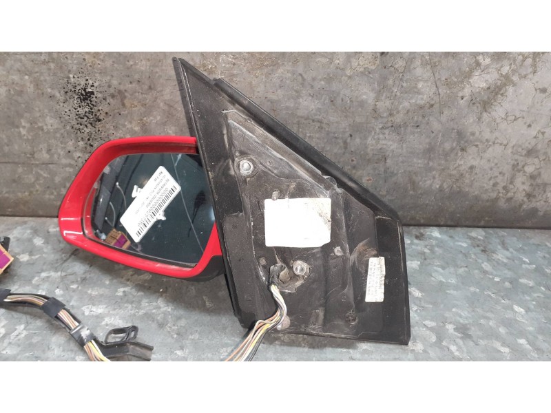 Recambio de retrovisor izquierdo para volkswagen polo (9n1) referencia OEM IAM  ROJO ELECTRICO