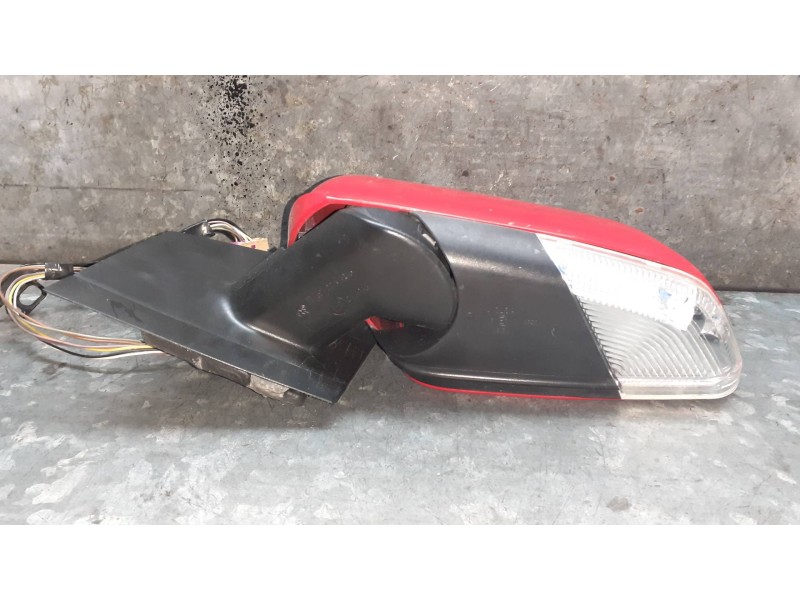 Recambio de retrovisor izquierdo para volkswagen polo (9n1) referencia OEM IAM  ROJO ELECTRICO