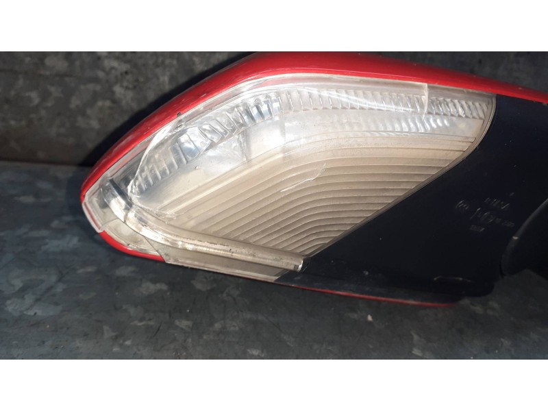 Recambio de retrovisor derecho para volkswagen polo (9n1) referencia OEM IAM  ROJO ELECTRICO