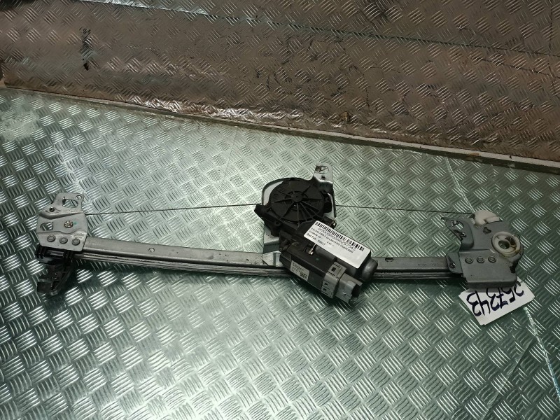 Recambio de elevalunas delantero izquierdo para citroen c3 referencia OEM IAM 96827 400917 ELECTRICO