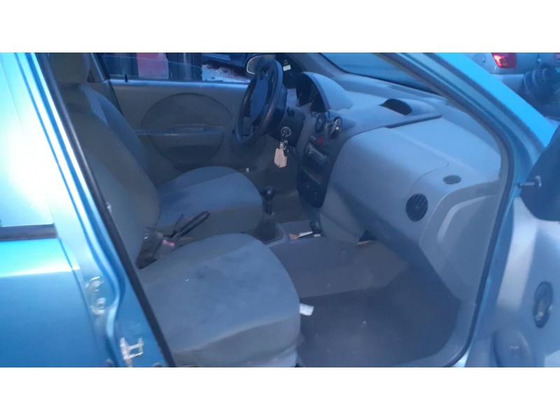 daewoo kalos del año 2004