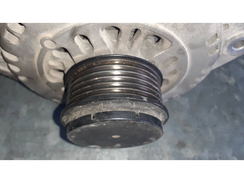 Recambio de alternador para opel corsa c referencia OEM IAM LR1100503  