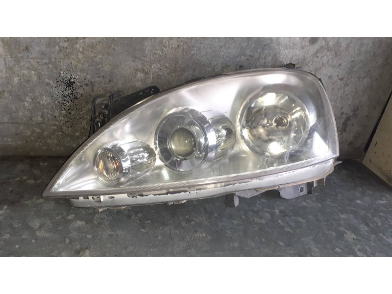 Recambio de faro izquierdo para opel corsa c referencia OEM IAM 13237263  0096726