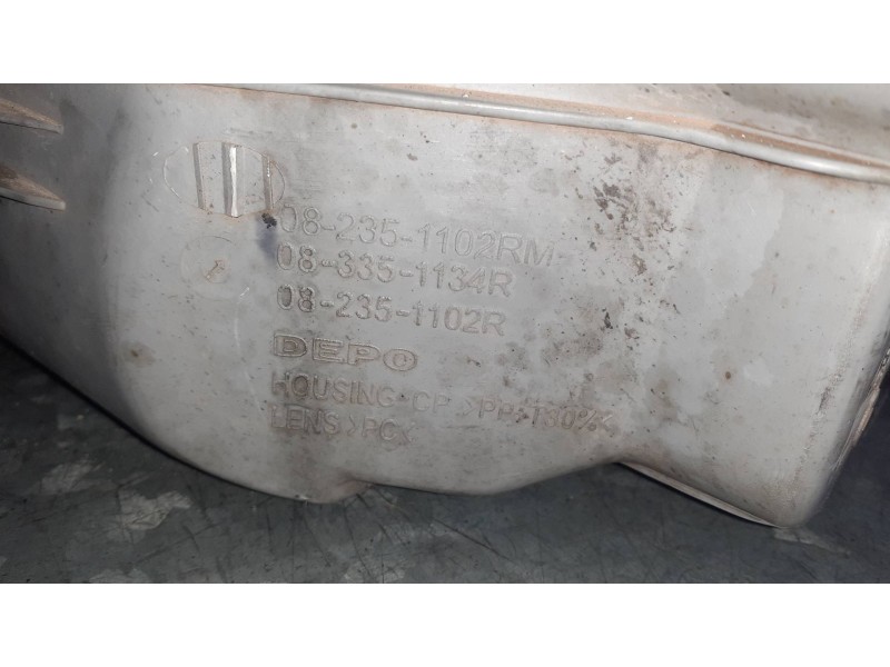 Recambio de faro derecho para daewoo kalos referencia OEM IAM 082351102RM 083351134R 082351102R