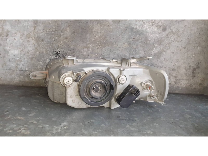 Recambio de faro derecho para daewoo kalos referencia OEM IAM 082351102RM 083351134R 082351102R