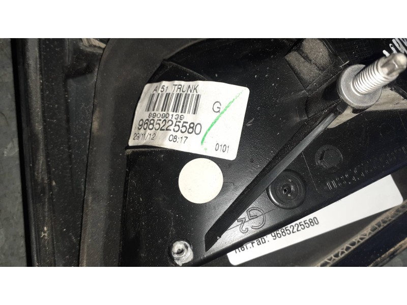 Recambio de piloto trasero izquierdo interior para citroen c3 referencia OEM IAM 9685225580  9685225580