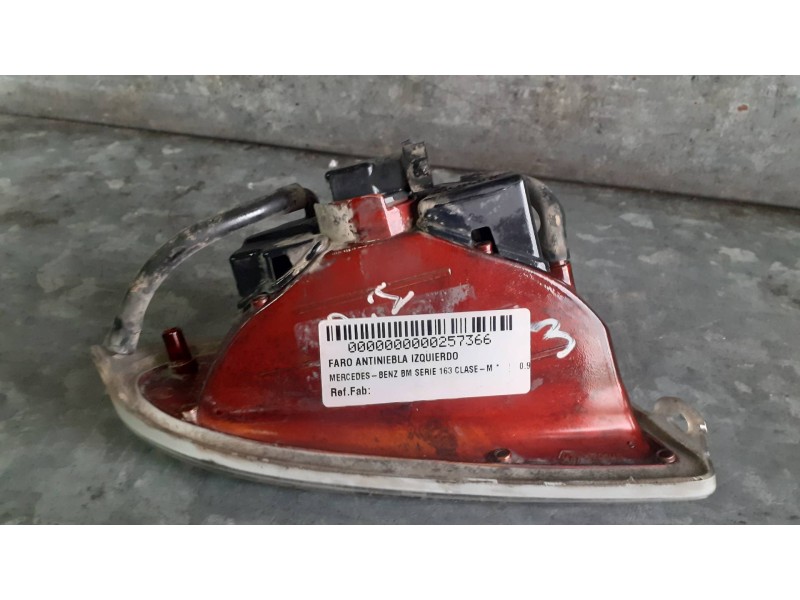 Recambio de faro antiniebla izquierdo para mercedes-benz clase m (w163) referencia OEM IAM A1638200328  1NA22315203