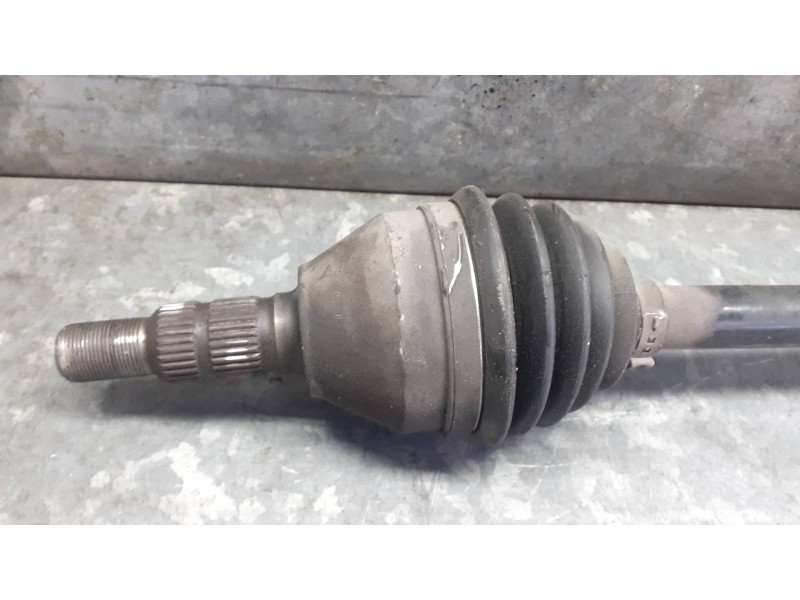 Recambio de transmision delantera izquierda para opel insignia berlina referencia OEM IAM 13219092  