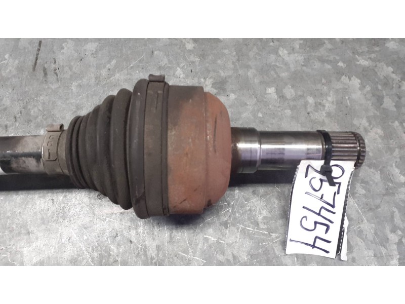 Recambio de transmision delantera izquierda para opel insignia berlina referencia OEM IAM 13219092  