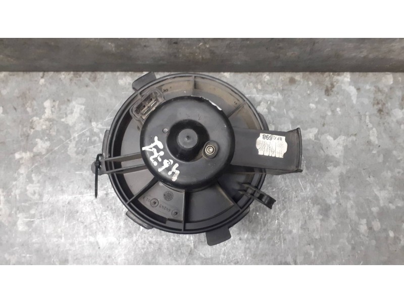 Recambio de ventilador calefaccion para renault megane i berlina hatchback (ba0) referencia OEM IAM   BEHR
