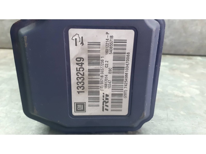 Recambio de abs para opel insignia berlina referencia OEM IAM 13332549 16817014 GM - TRW