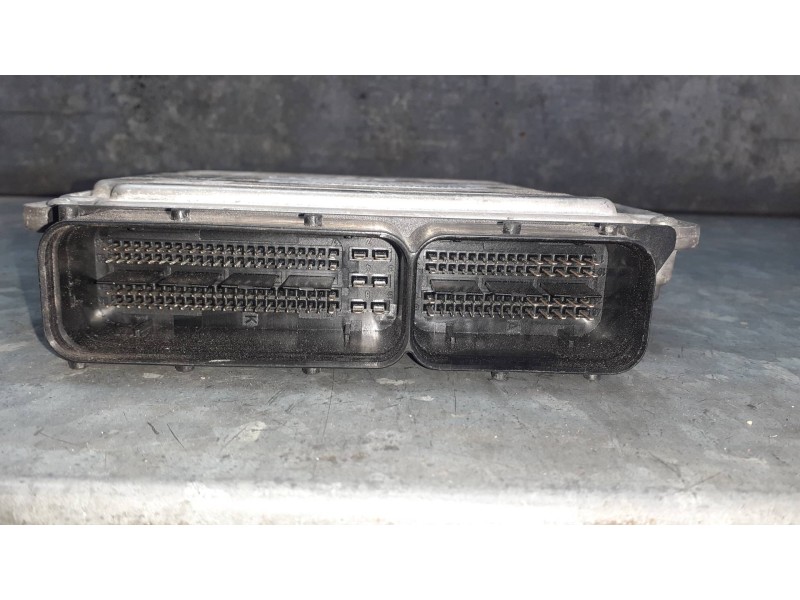 Recambio de centralita motor uce para opel insignia berlina referencia OEM IAM E9155577619 0281017453 BOSCH - ACDELCO