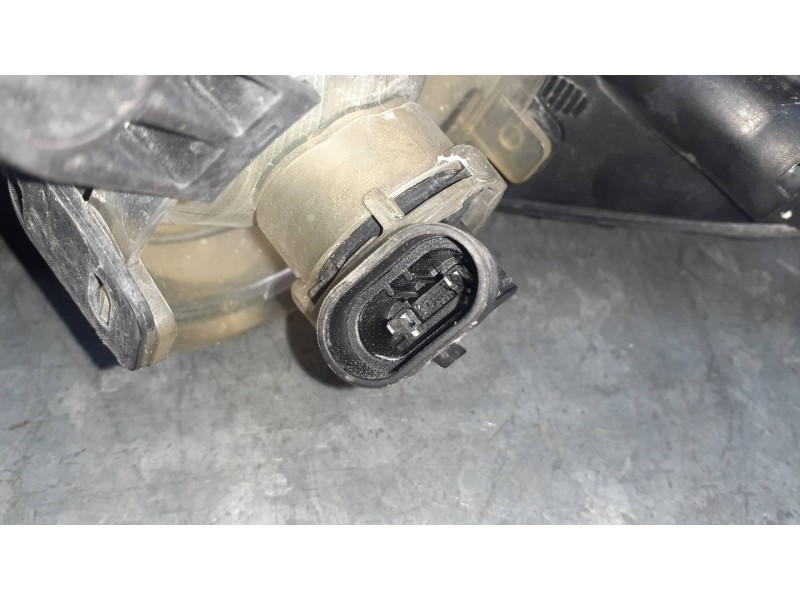 Recambio de faro antiniebla izquierdo para opel insignia berlina referencia OEM IAM 662588537  