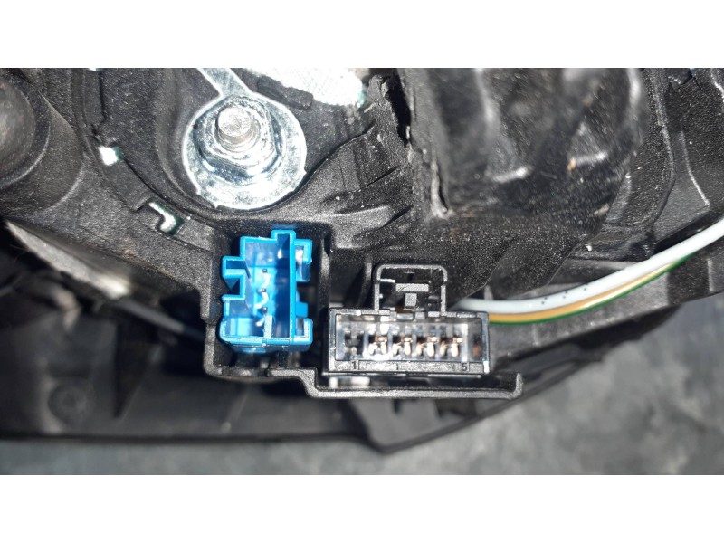 Recambio de airbag delantero izquierdo para citroen c4 berlina referencia OEM IAM 96764017ZD 5AMB8B VOLANTE