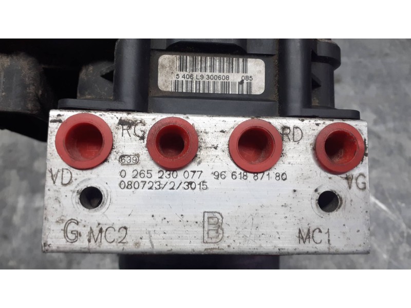 Recambio de abs para citroen jumpy referencia OEM IAM 9661887180 0265230077 1401260380