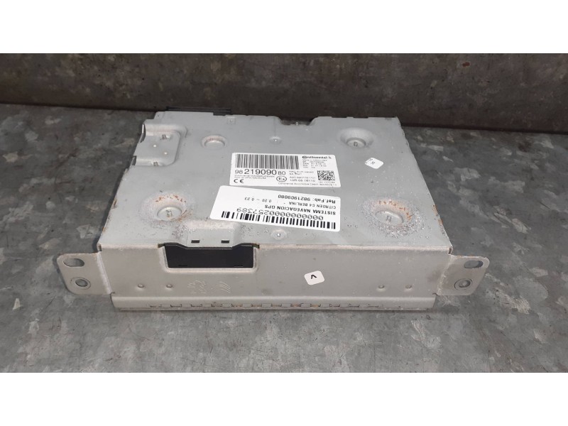 Recambio de sistema navegacion gps para citroen c4 berlina referencia OEM IAM 9821909080 10R0516110 CONTINENTAL