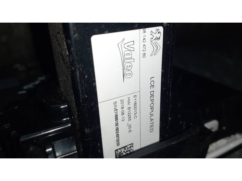 Recambio de pantalla multifuncion para citroen c4 berlina referencia OEM IAM 982502938000 CON LLAVE DELPHI