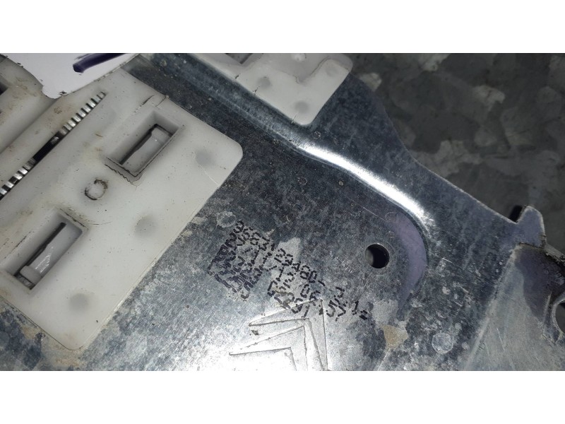 Recambio de elevalunas delantero izquierdo para citroen c3 referencia OEM IAM 9683129480 CON MOTOR ELECTRICO