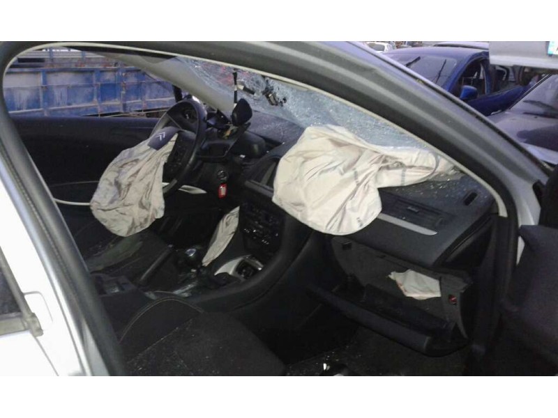 citroen c5 berlina del año 2010