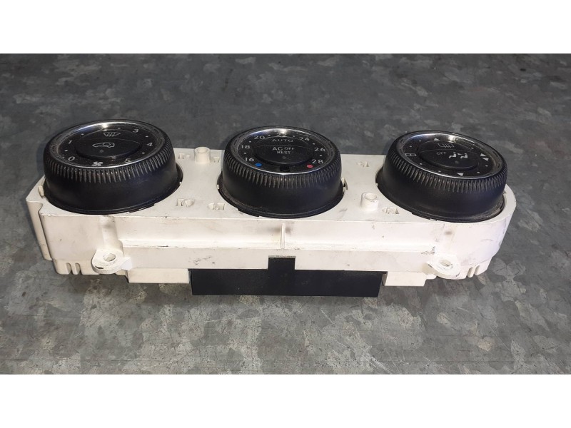 Recambio de mando climatizador para mercedes-benz clase m (w163) referencia OEM IAM A1638204289KZ 5HB96464302 BEHR - HELLA