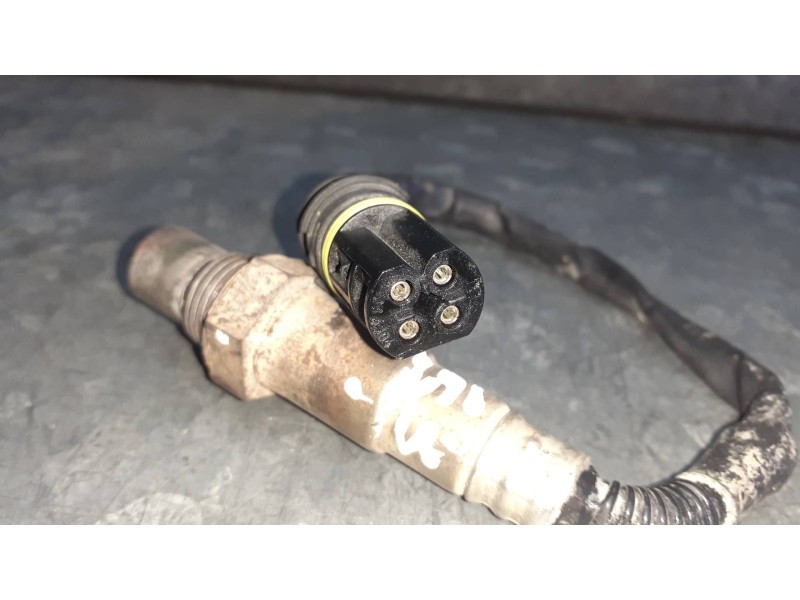 Recambio de sonda lambda para mercedes-benz clase m (w163) referencia OEM IAM 0015106017 0258006277 0258006276