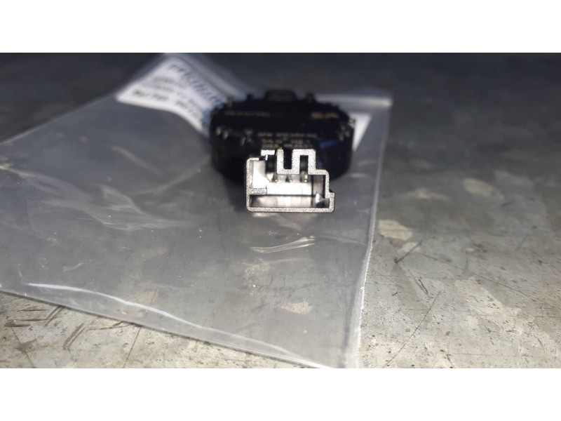 Recambio de sensor para citroen c4 berlina referencia OEM IAM 9813167380  LLUVIA