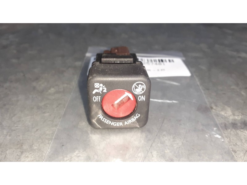 Recambio de interruptor para citroen c4 berlina referencia OEM IAM 9641391277 95835T02 AIRBAG ON OFF