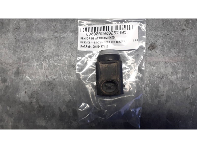 Recambio de sensor de aparcamiento para mercedes-benz clase c (w203) berlina referencia OEM IAM 0015427418 0263003167 BOSCH