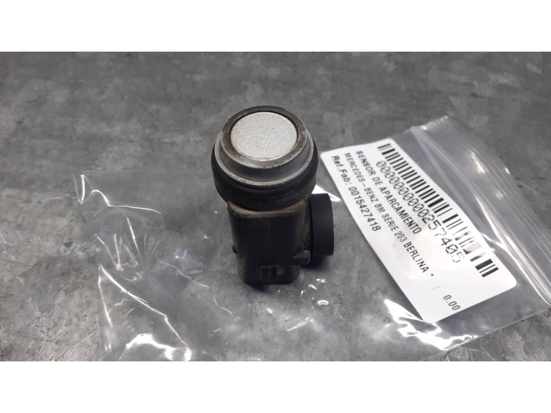 Recambio de sensor de aparcamiento para mercedes-benz clase c (w203) berlina referencia OEM IAM 0015427418 0263003167 BOSCH