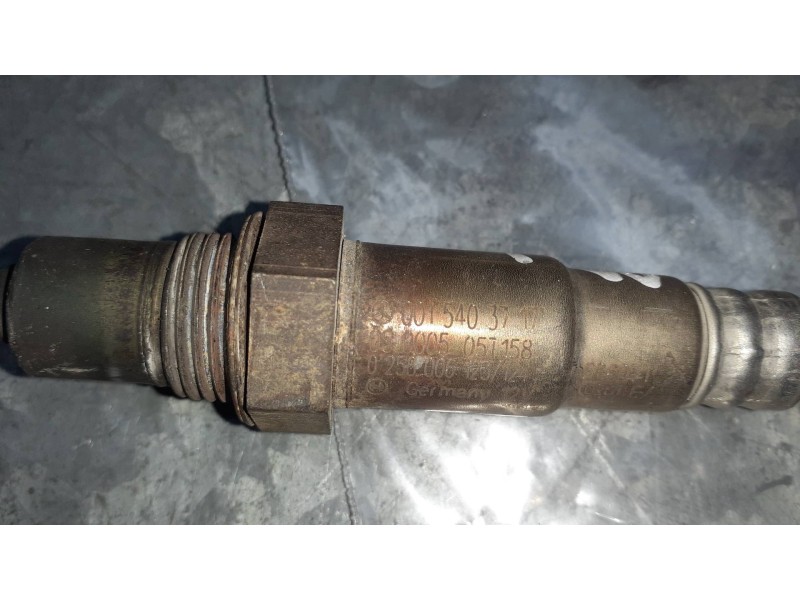 Recambio de sonda lambda para mercedes-benz clase m (w163) referencia OEM IAM 0015403717 0258006124 0258006123