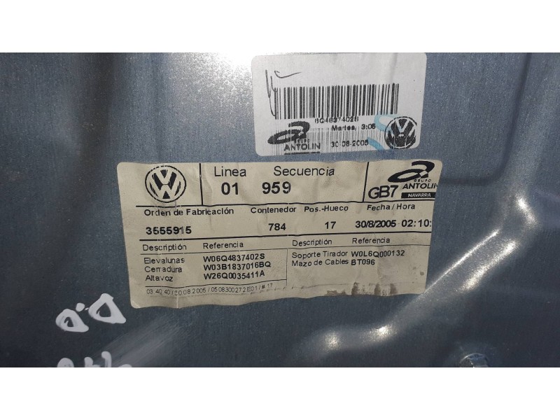 Recambio de elevalunas delantero derecho para volkswagen polo (9n1) referencia OEM IAM W06Q4837402S SIN MOTOR ELECTRICO
