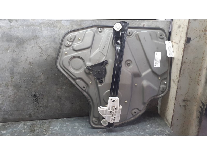 Recambio de elevalunas trasero izquierdo para skoda octavia berlina (1u2) referencia OEM IAM 1Z0839655C SIN MOTOR ELECTRICO