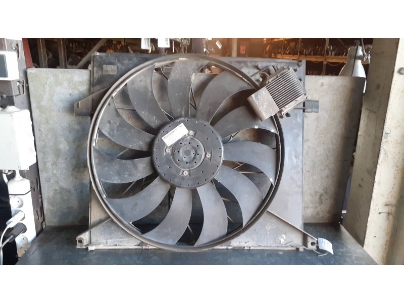 Recambio de electroventilador para mercedes-benz clase m (w163) referencia OEM IAM A1635000293 8850032373 TEMIC