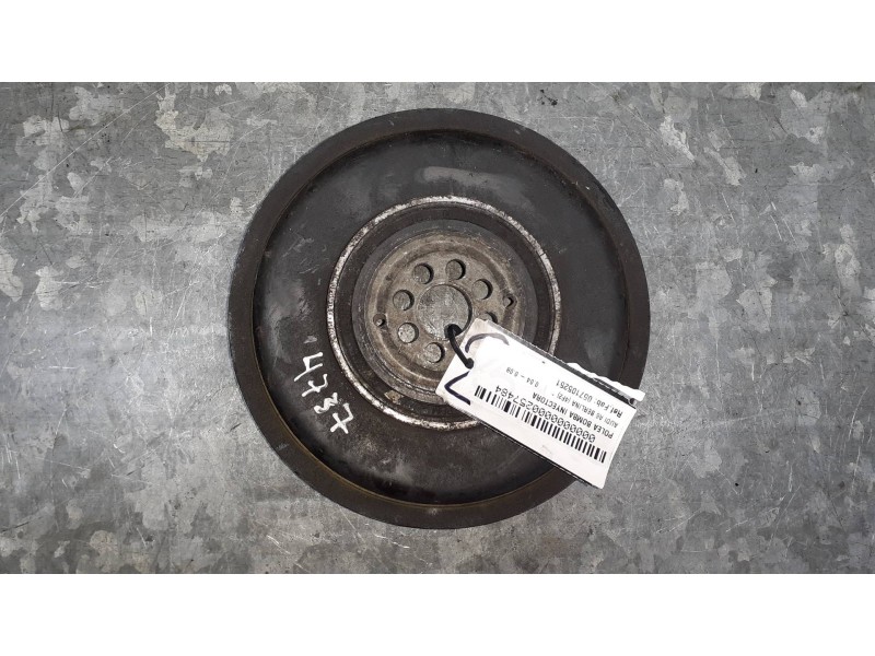 Recambio de polea bomba inyectora para audi a6 berlina (4f2) referencia OEM IAM 057105251  059105251