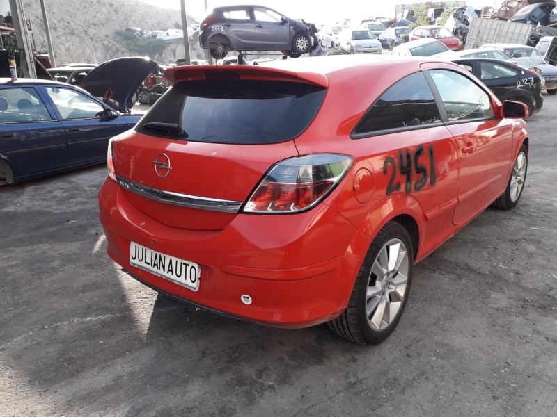 opel astra gtc del año 2005