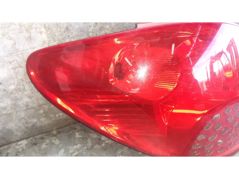 Recambio de piloto trasero izquierdo para peugeot 207 referencia OEM IAM 9649986680  VP5PFX13405A