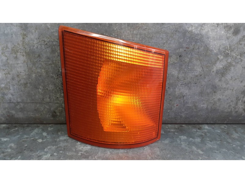 Recambio de piloto delantero derecho para nissan atleon 120 referencia OEM IAM 261309X000  261309X100