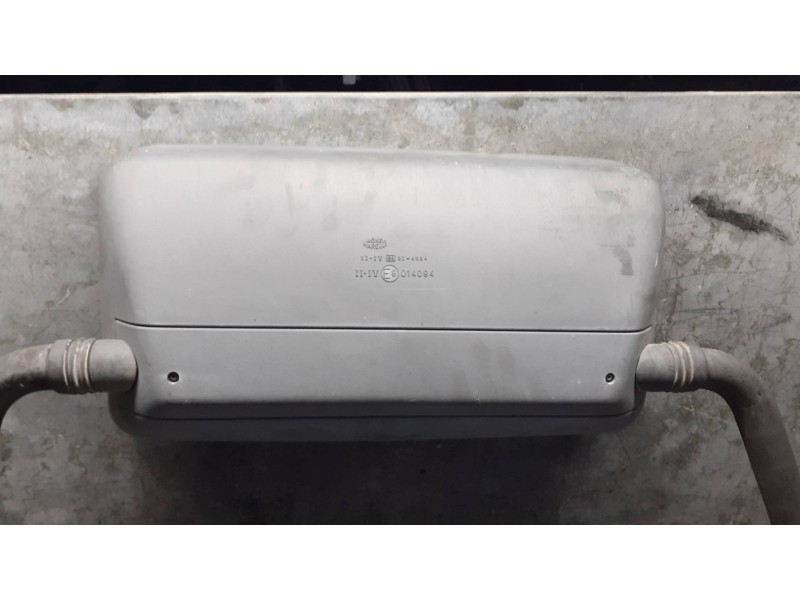 Recambio de retrovisor izquierdo para nissan atleon 120 referencia OEM IAM E9014094 NEGRO ELECTRICO