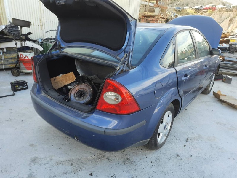 ford focus berlina (cap) del año 2005