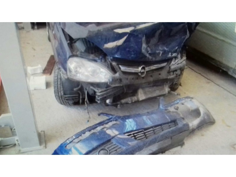 opel corsa c del año 2006