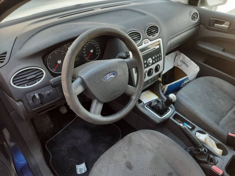 ford focus berlina (cap) del año 2005