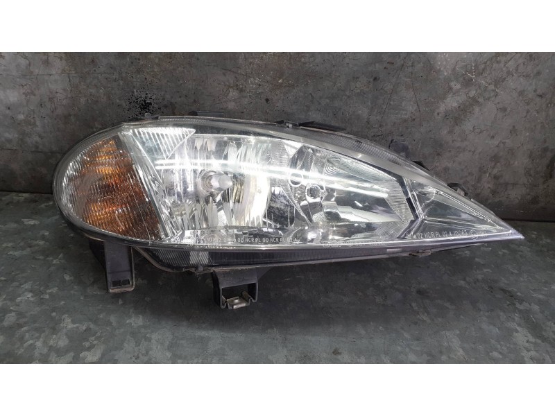 Recambio de faro derecho para renault megane i fase 2 berlina (ba0) referencia OEM IAM 085511131R  