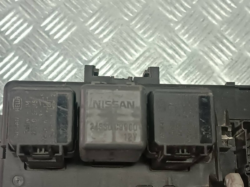 Recambio de caja reles / fusibles para nissan terrano/terrano.ii (r20) referencia OEM IAM 24330C9900 252309F915 4C150159