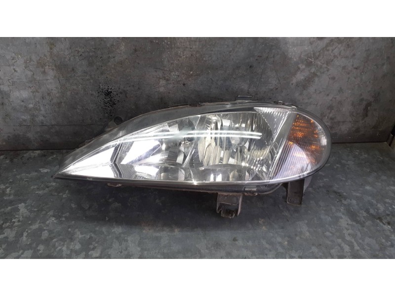 Recambio de faro izquierdo para renault megane i fase 2 berlina (ba0) referencia OEM IAM 770042787AG  67743610