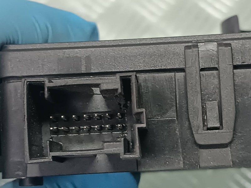 Recambio de modulo electronico para mercedes-benz clase e (w211) berlina referencia OEM IAM A2115408645 0199000012 BOSCH